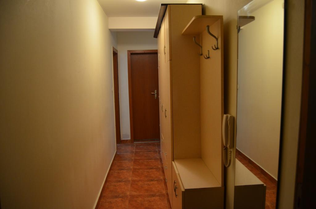 Downtown Studio Apartamento Varna Exterior foto